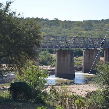 Three Bridges B&B Hoedspruit Dış mekan fotoğraf