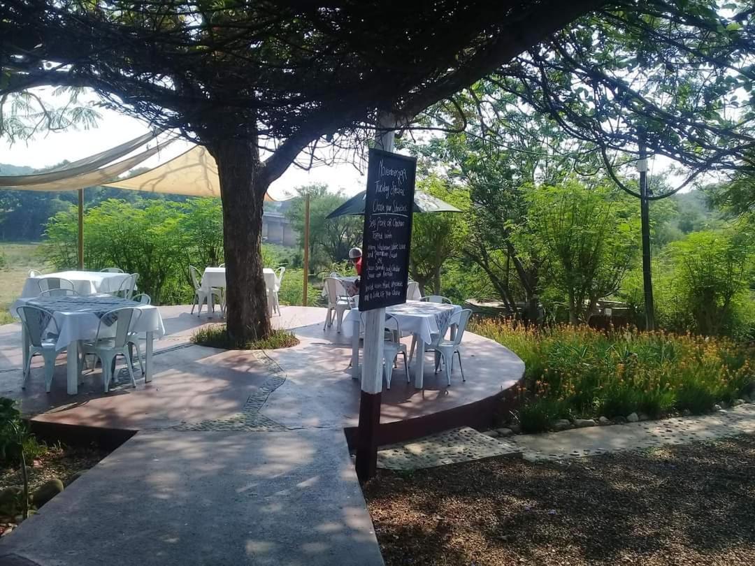 Three Bridges B&B Hoedspruit Dış mekan fotoğraf